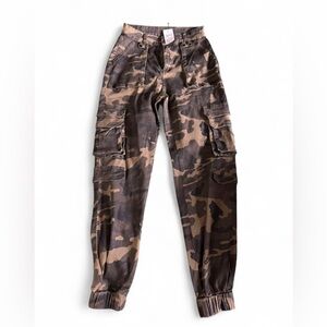 Windsor Olive Camouflage Cargo Trousers